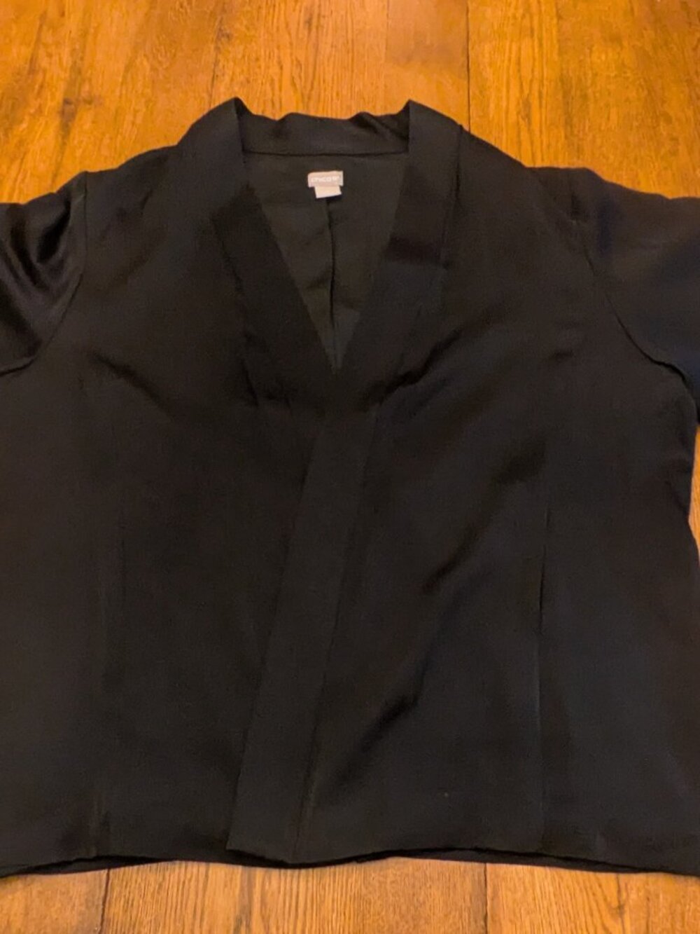 Chicos Satin-like Black Kimoni-style jacket